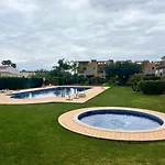 Buganvilias House *