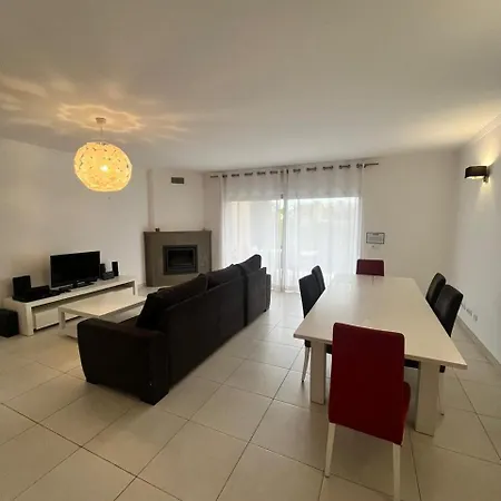 Buganvilias House Apartmán *