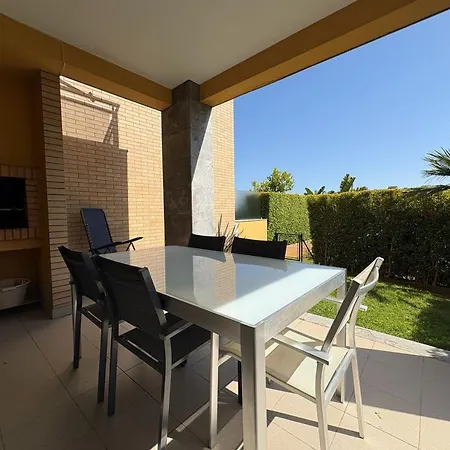 Buganvilias House *