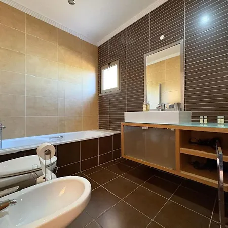 Buganvilias House Apartmán *