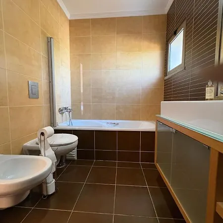 Buganvilias House Albufeira