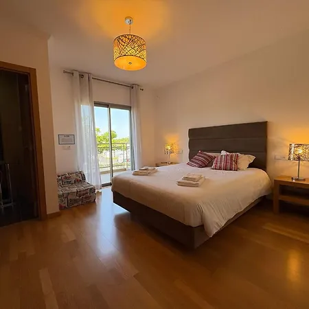 Buganvilias House * Albufeira