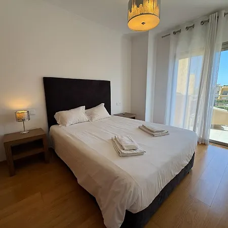 Buganvilias House * Albufeira